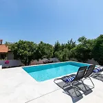 Vila Casa Joy