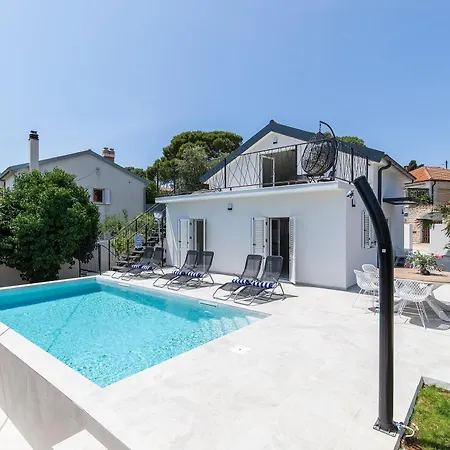 Вилла Casa Joy Премантура