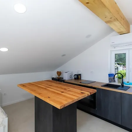 Casa Joy Премантура