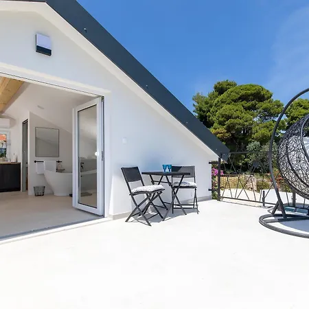 فيلة Casa Joy