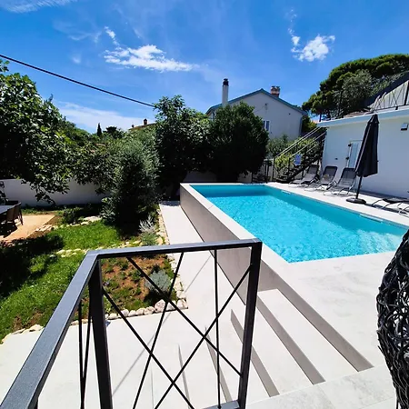 Casa Joy Villa *